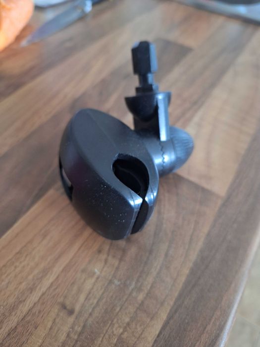 Стойка за чадър за quinny buzz