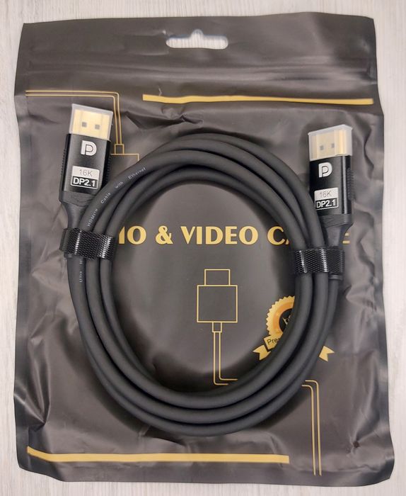 DisplayPort 2.1  Display Port 1.4 UGREEN FDBRO