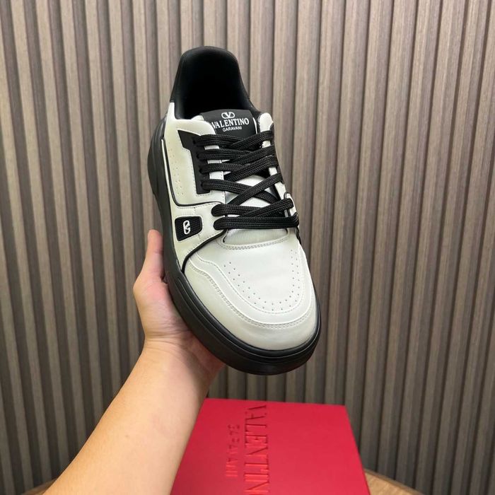 IN STOC - Adidasi Valentino Premium - 40