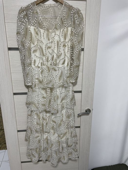 Платье вечернее новая