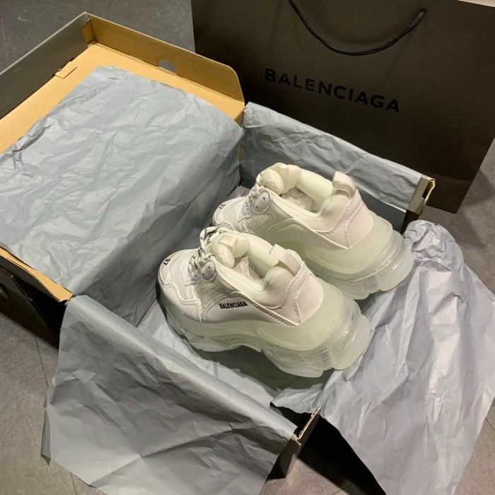 Adidasi Balenciaga Triple S Premium