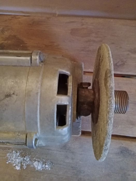 Нождачок быушный.