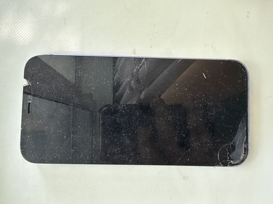 Продам iPhone 12 128gb