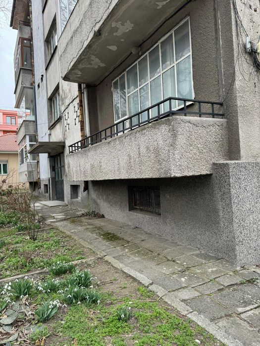 Продава се Тристаен апартамент в Айтос - 130 кв.м за 693 €/кв.м - Снимка #9