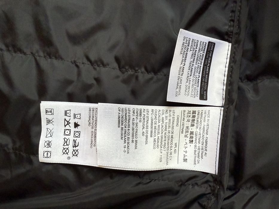 Черно яке Levi’s