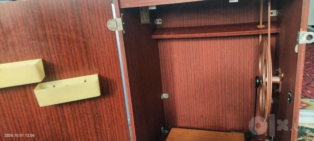 Чайка тикув машинаси сотиладт