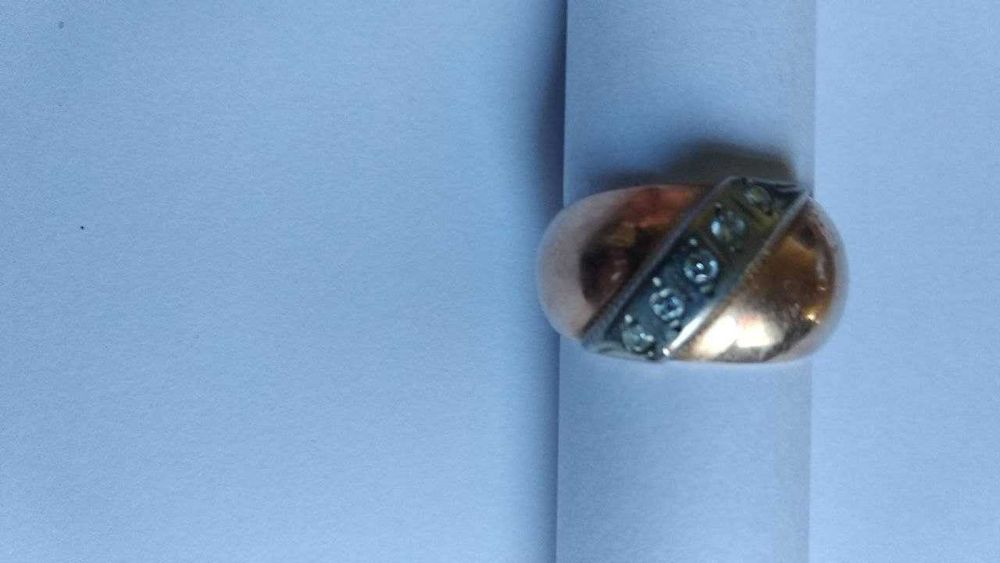 элегантное и стильное  бриллиантовая обручальное кольцо