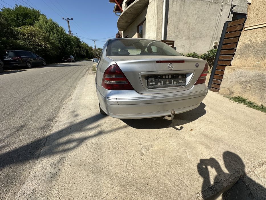 Mercedes benz   C220