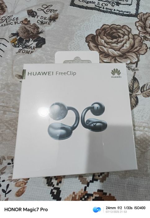 Huawei  FreeClip