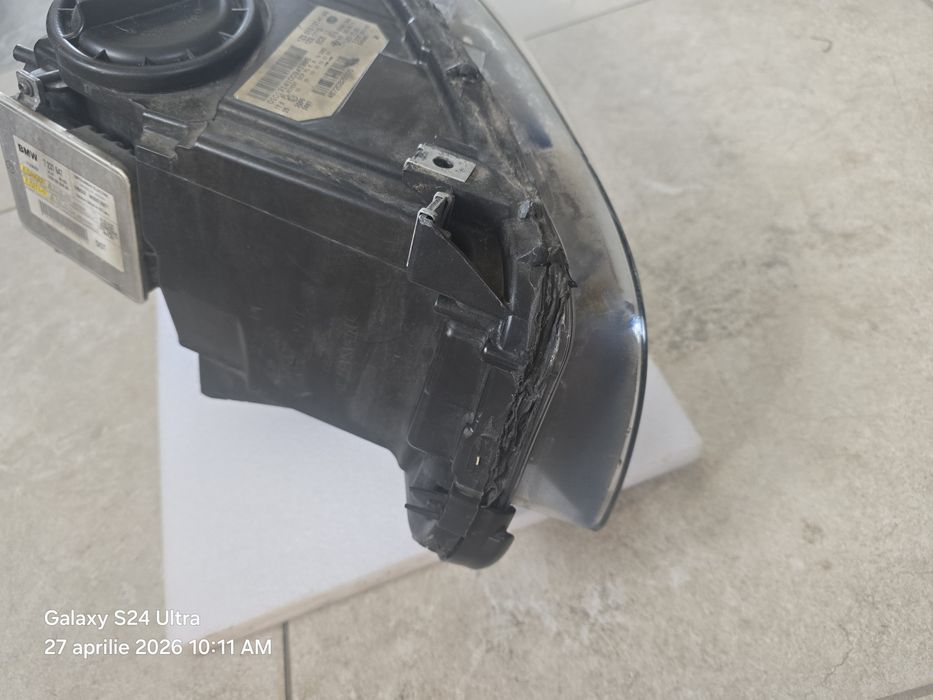 Far bmw f10 NFL BIXENON ADAPTIV  AN 2011 stanga fata