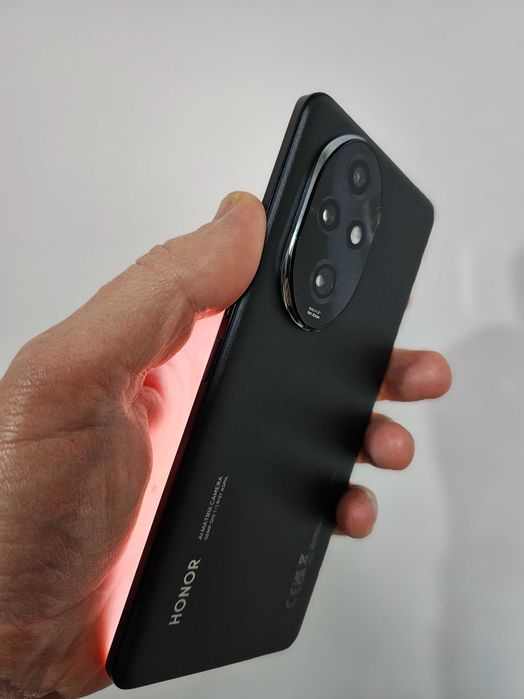 Honor 200 Pro 512 Gb 12 Gb impecabil.