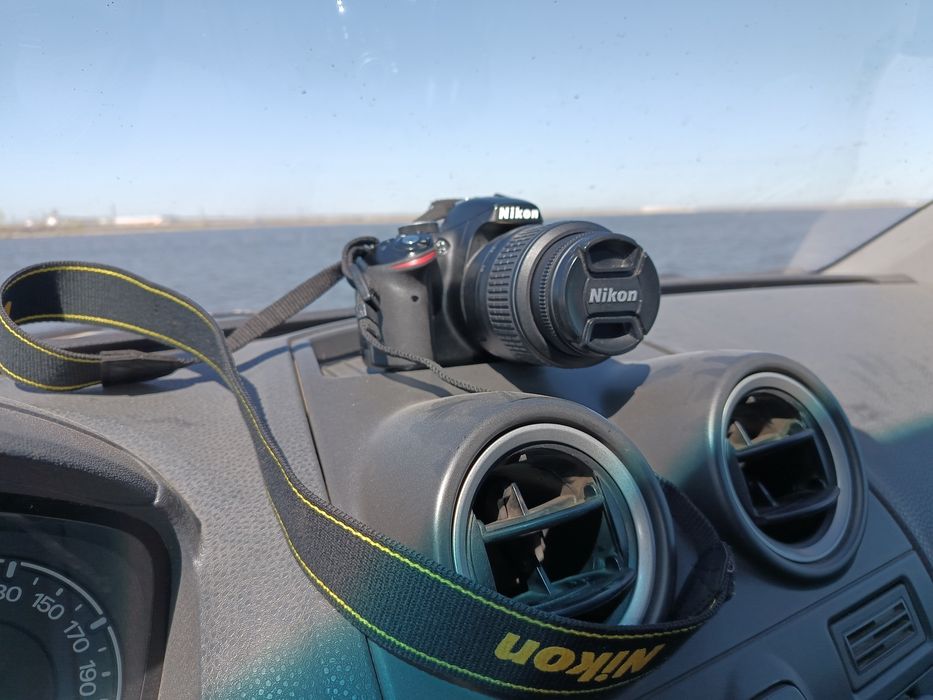 Фотоаппарат Nikon d3200 с обьективами