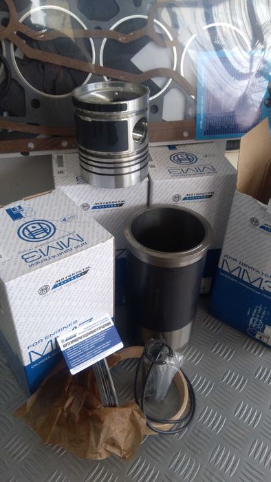 Колянов вал Беларус 952/Болгар ЮМЗ нов модел Д65.