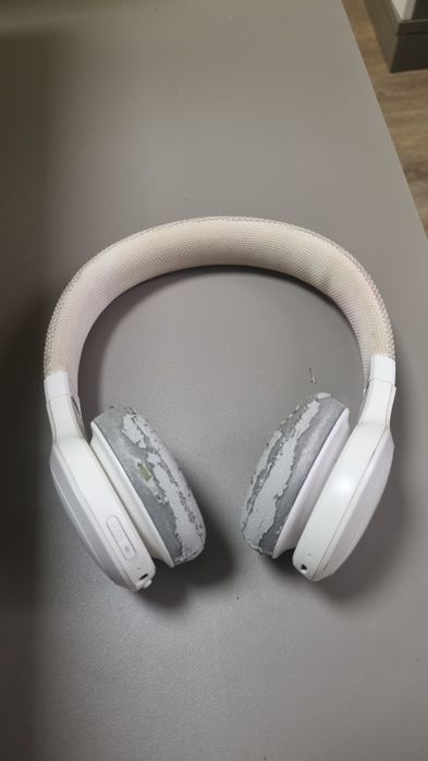 Наушники JBL беспроводные