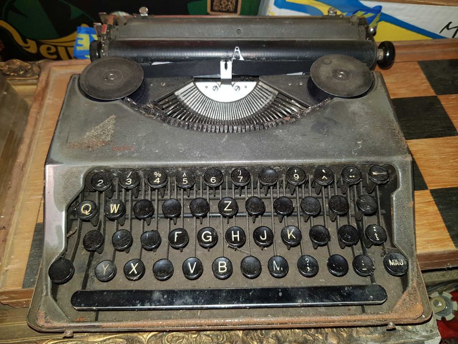 Masina de scris HERMES baby E. Paillard & Cie S.A. Yverdon (Suisse)