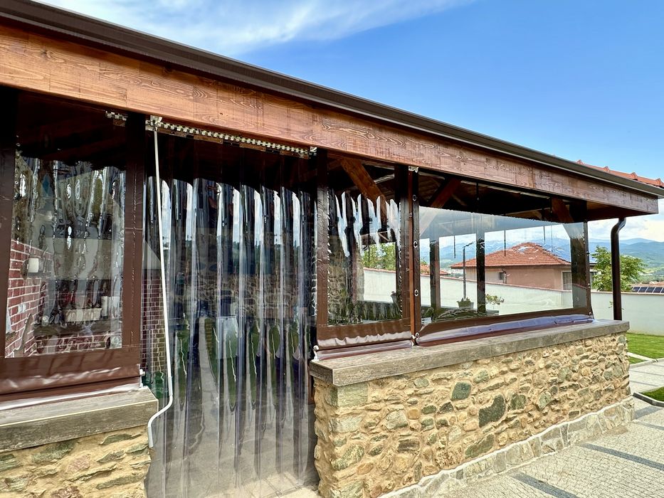 Ветроупорни завеси PVC винил кристал прегради ветробрани ветробран