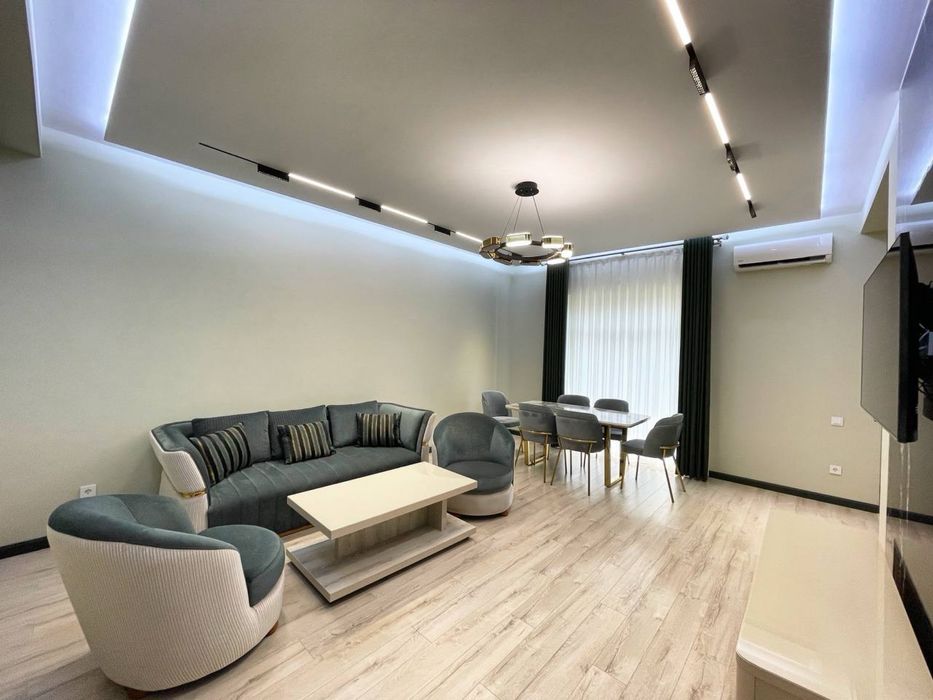 Аренда Ц 1 Бибигон 2/4/8 60 м2