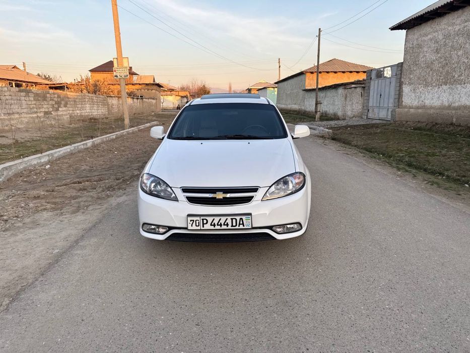 Jentra sotiladi yil 2021 kraska tozza yurgani xalol 26.000yurgan kelib