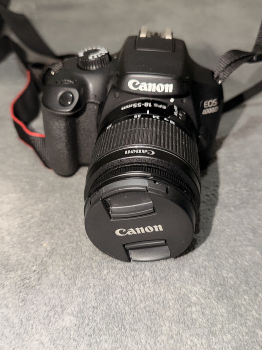 Camera foto DSLR Canon EOS 4000D