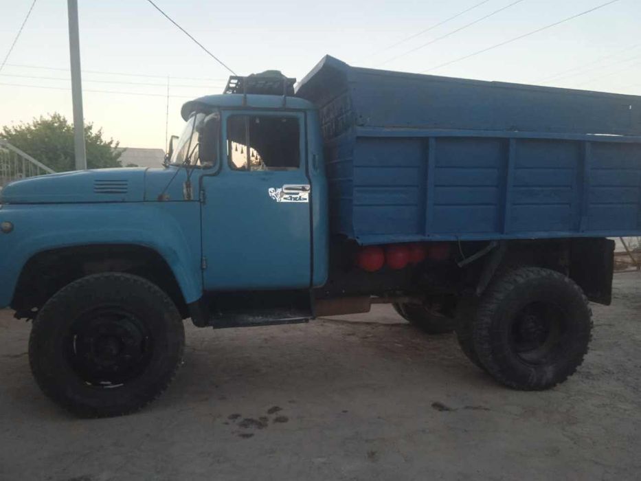 Zil samasval  srochno sotiladi. Ishlab turgan mashina mayor Ural.