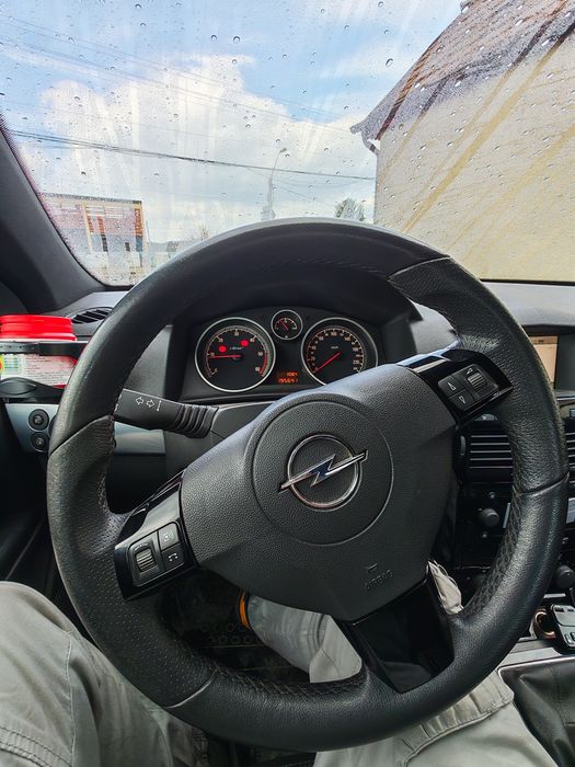 Opel Astra H twintop 1.9
