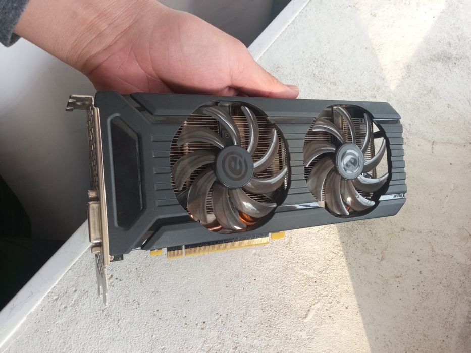 VideoKarta GTX 1070 TI.