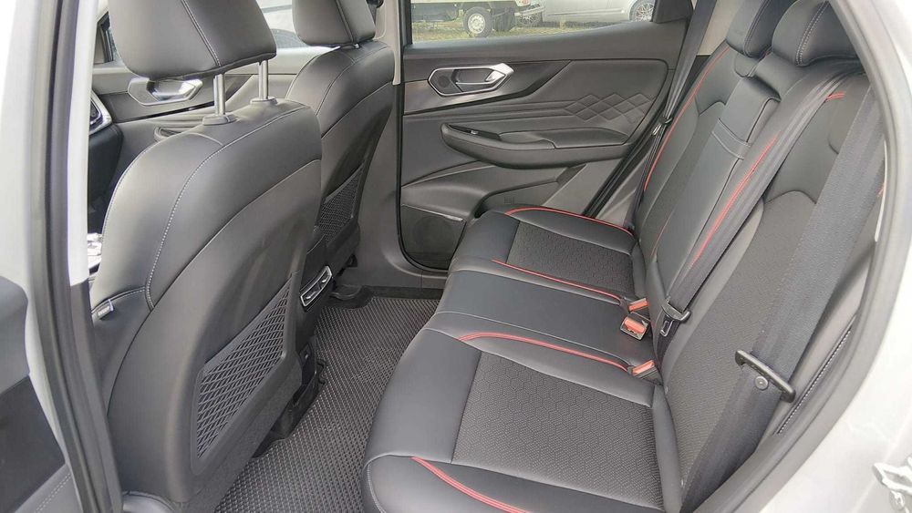 Baic X75 Luxury 1.5 benzina, NOU