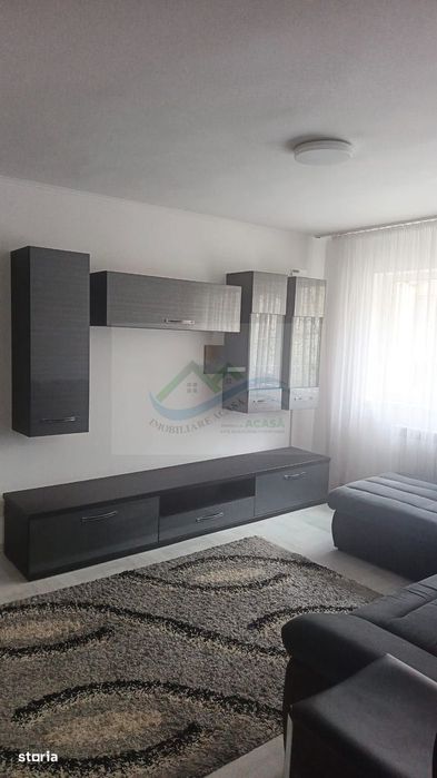 Apartament 3 camere de vânzare .