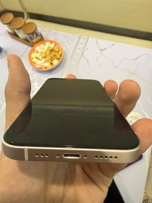 IPhone 13 256/79акб в идеале