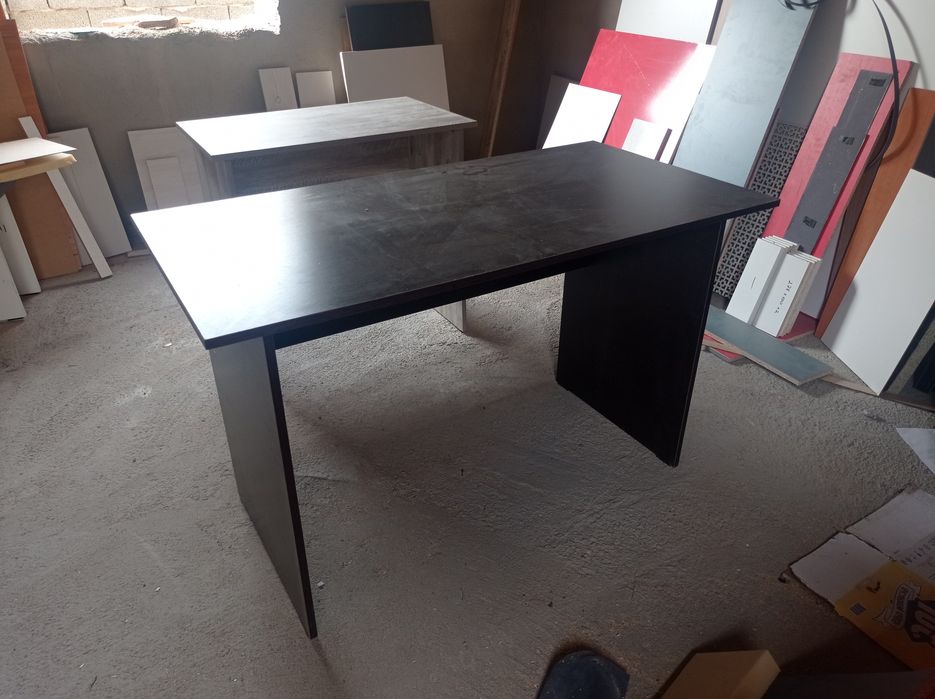 Письменный столик