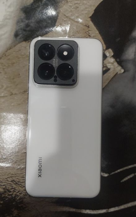 Xiaomi 14 12+12/256гб