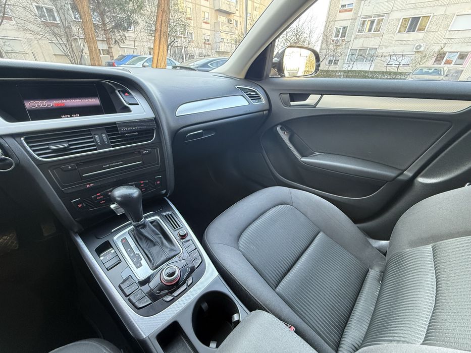 Audi A4 B8 -2.0 TDI - 2011