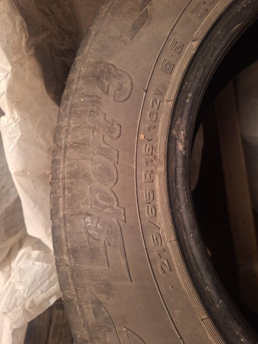 Продам шины б/у в хорошем состоянии