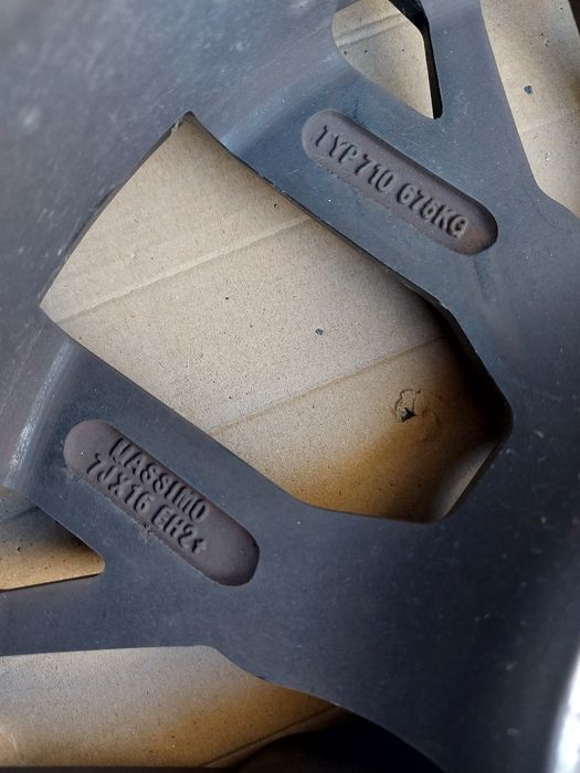 Vand 3 jante momo 16"