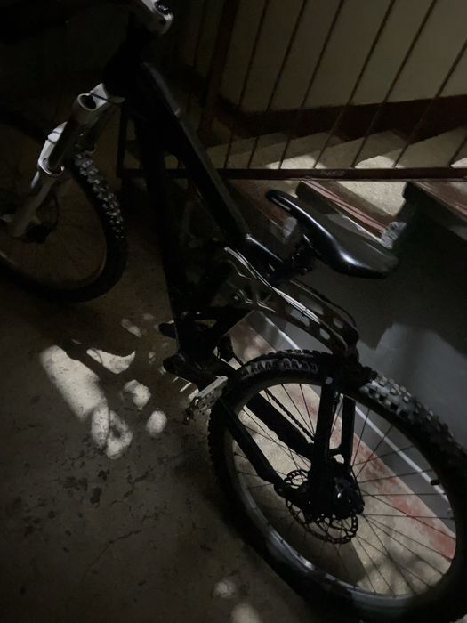 Bicicleta kona delux