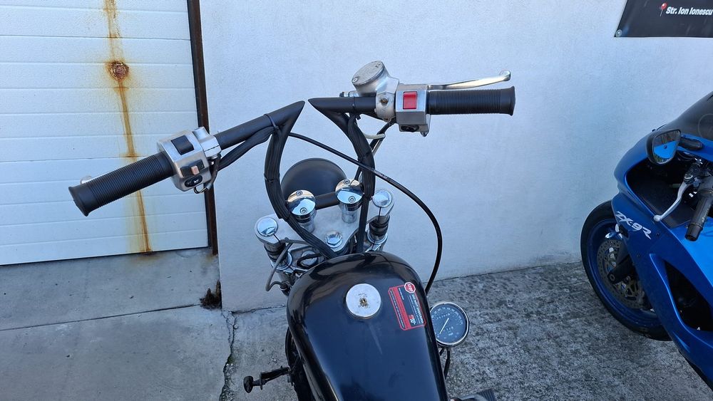 kawasaki vulcan 800 bobber