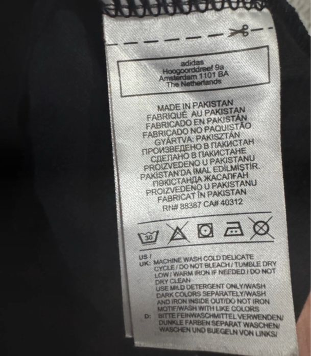 Tricou Adidas barbati marimea S original negru