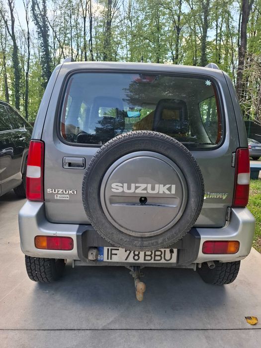 Masina suzuki jimny
