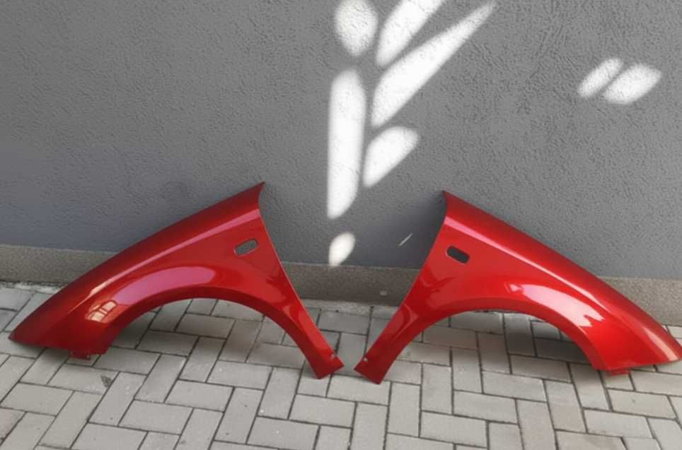 Aripa Fata Dreapta & Stanga Seat Leon 2005-2008 Vopsita Rosu