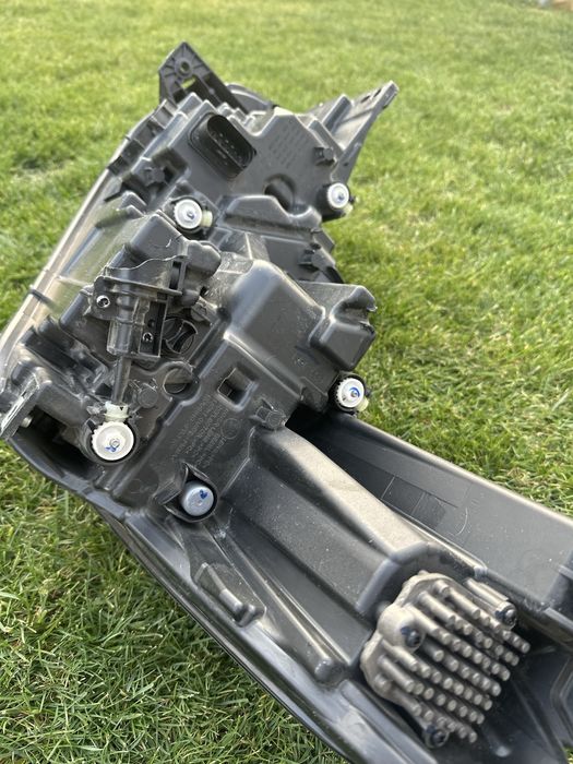 Фара передняя правая на Exeed (VX)