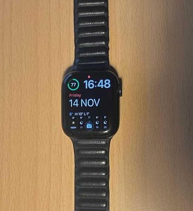Apple Watch Series 7 41mm cu doua curele, GPS, WiFi
