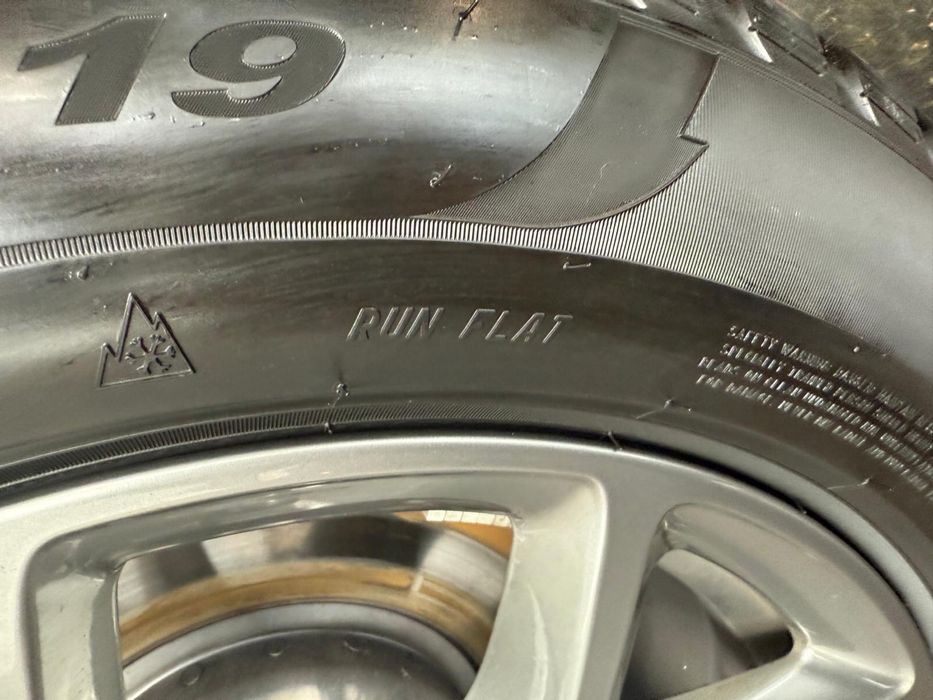 19 джанти BMW 735 style с рънфлет гуми Pirelli Scorpion 265/50/19