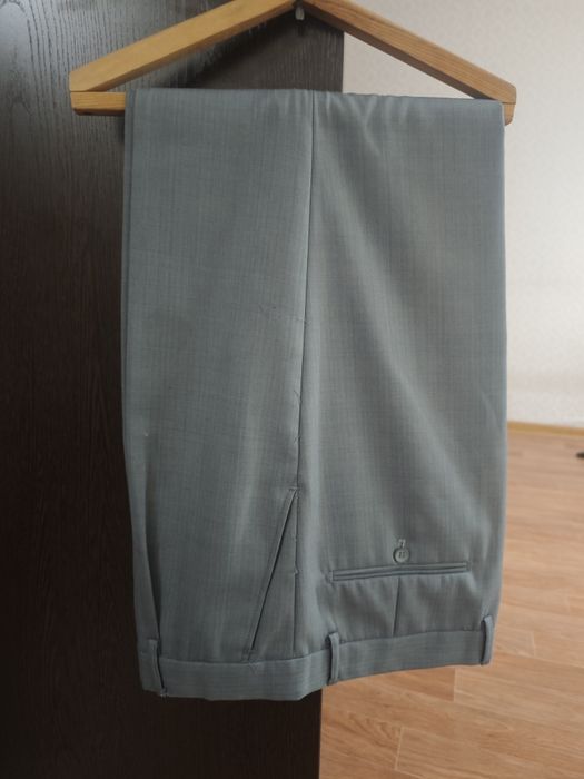 Костюм тройка...