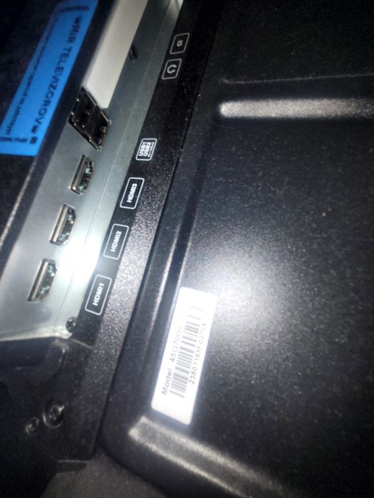 Телевизор самсунг продам