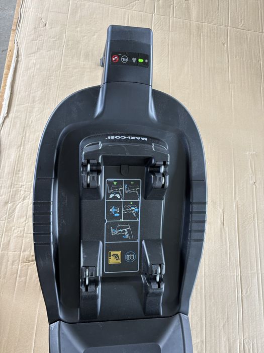 Scaun auto Maxi Cosi Pebble 360 cu baza FamilyFix 3 inclus.0-13