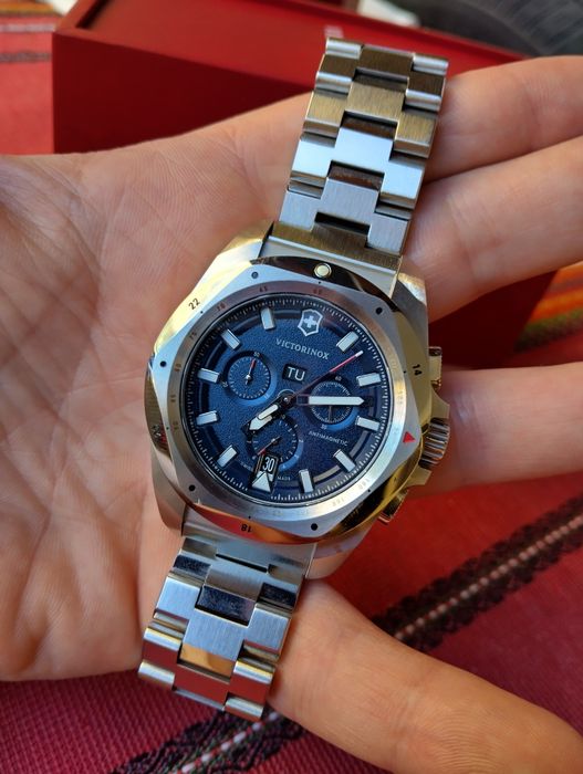 Victorinox I.N.O.X. Chrono Swiss made