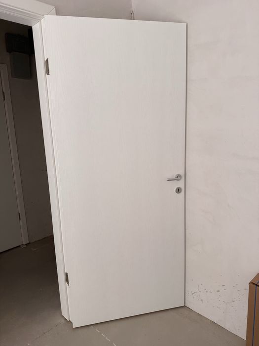 3 бр. бели интериорни врати 90×210 см