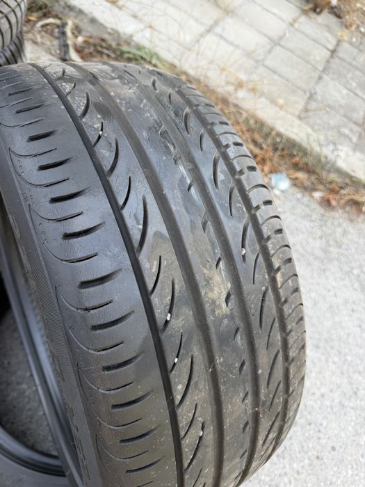 Летни гуми Pireli 245/40/18