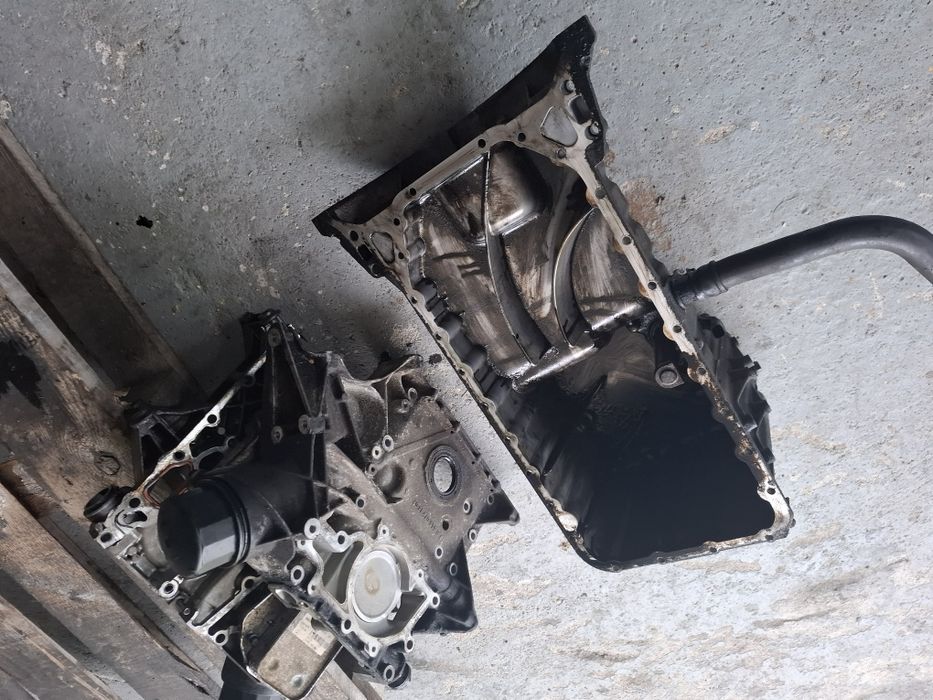 Chiuloasa .bloc motor mercedes  motor 2.2 cdi