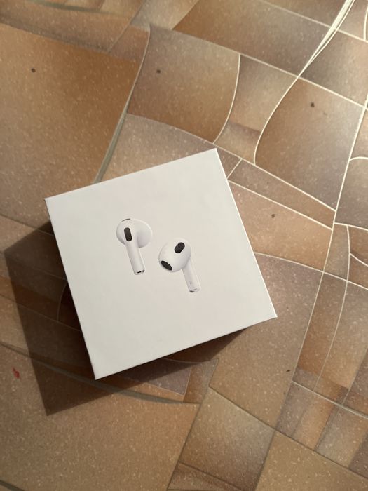 Наушники AirPods 3